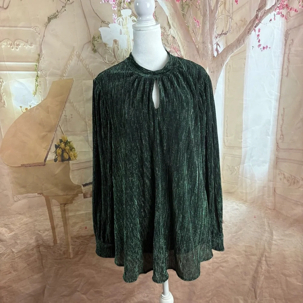 NEW Lane Bryant Women's Green Keyhole Fringe Top